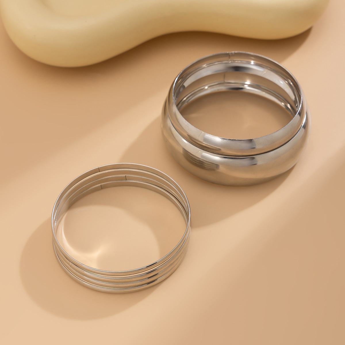 Elegant Smooth Simple Circle Bracelet 6-Piece Set