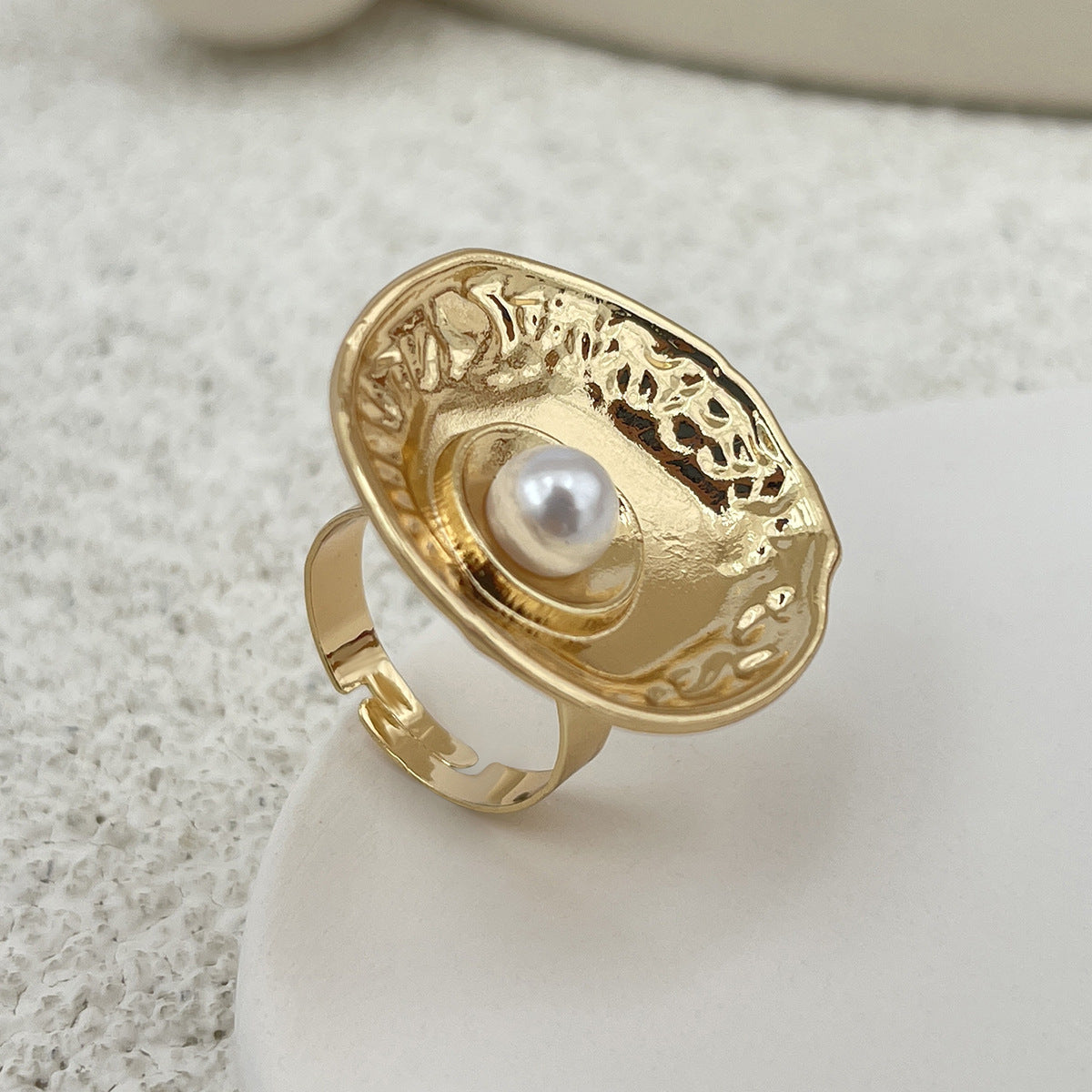Golden Pearl-Embedded Floral Ruffled Round Ring