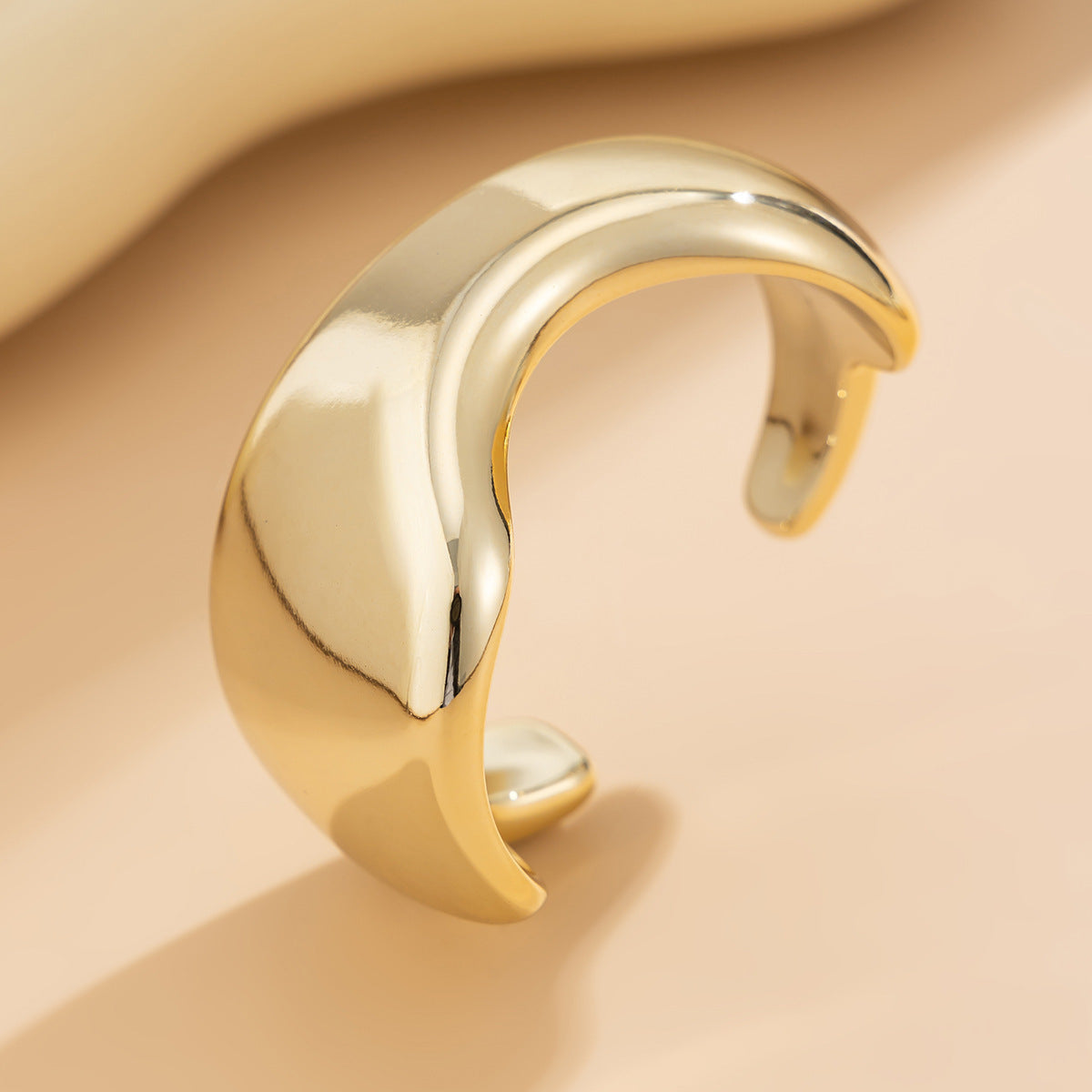 Irregular Smooth Circled Open Cuff Bracelet