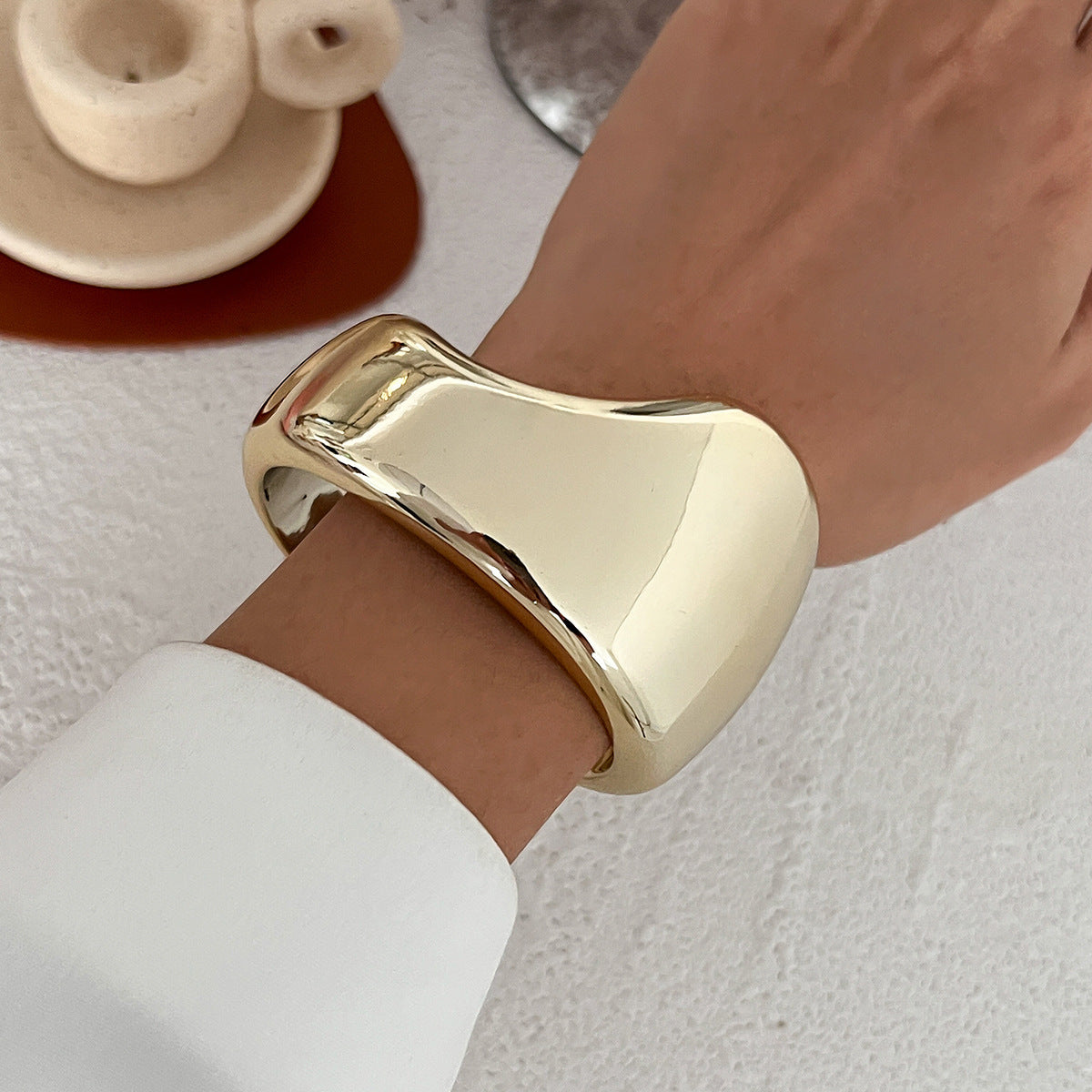 Irregular Smooth Circled Open Cuff Bracelet